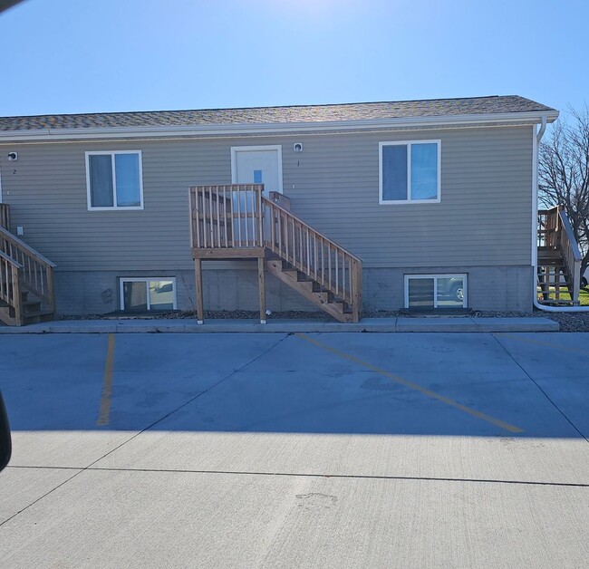 2 bedroom apartment - 2 bedroom apartment Unit 2425 Taylor #4