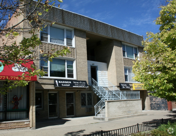 Building Photo - 8120 S Kedzie Ave Rental