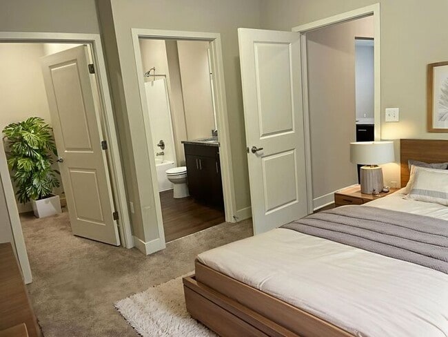 Photo - Brighton Crossing apartments: First Floor HCA Apartment with Extra-Large Primary Bath - Enjoy a $...