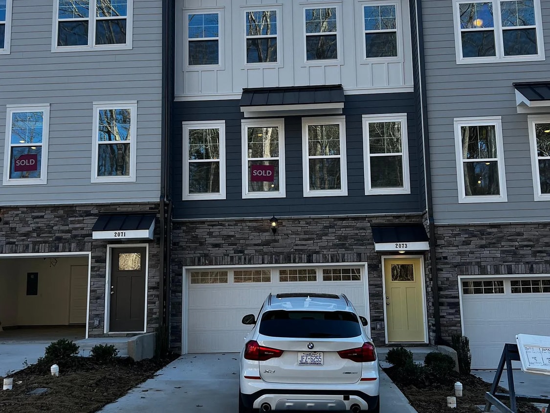 Photo - 2073 Eva Pearl Dr (Apex, NC)