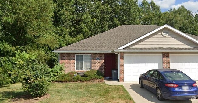 Building Photo - 1762 N Orie Dr Rental