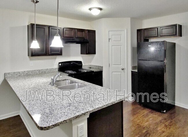 Photo - 8423 McGirts Village Ln