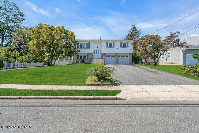 Photo - 2421 Homestead Ave