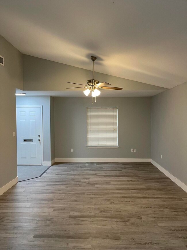 Photo - 7482 Autumn Trace Blvd