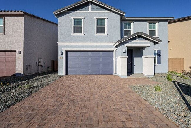 Photo - NEW 5 BEDROOM 3 BATHROOM HOME AVILABLE FOR RENT!