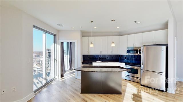 Photo - 333 W Trade St Unit 1207