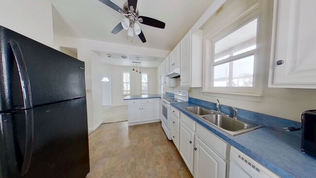 Photo - Private Single-Family Retreat in Windsor Township