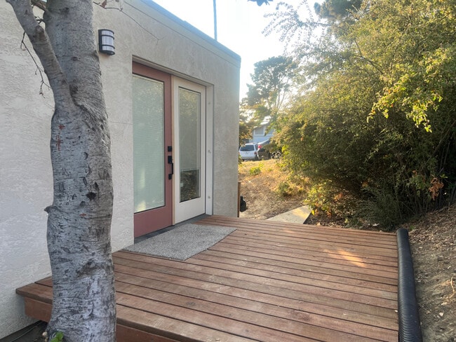 Photo - 854 Bodega Way Unit 1