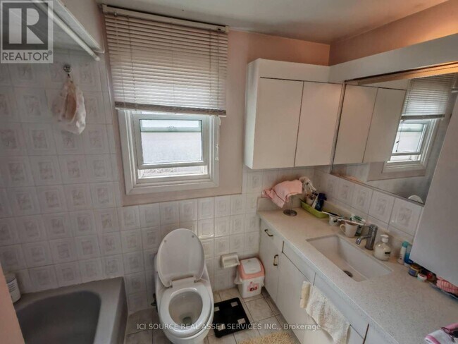 Photo - 10 Purple Sageway