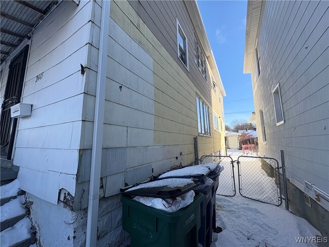 Photo - 2445 Bailey Ave