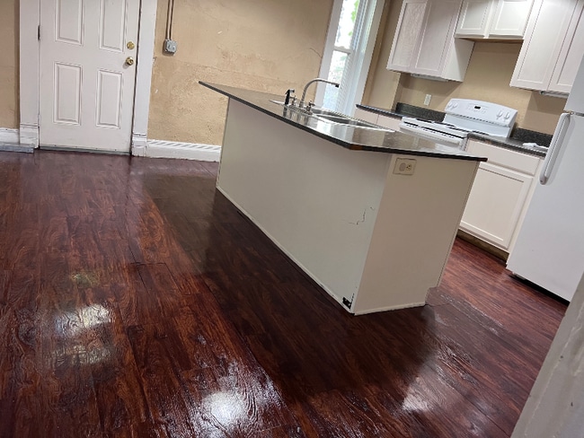 Photo - 1419 Penn St