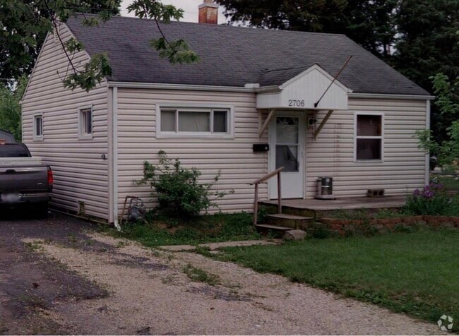 Building Photo - 2706 Osceola Ave Rental