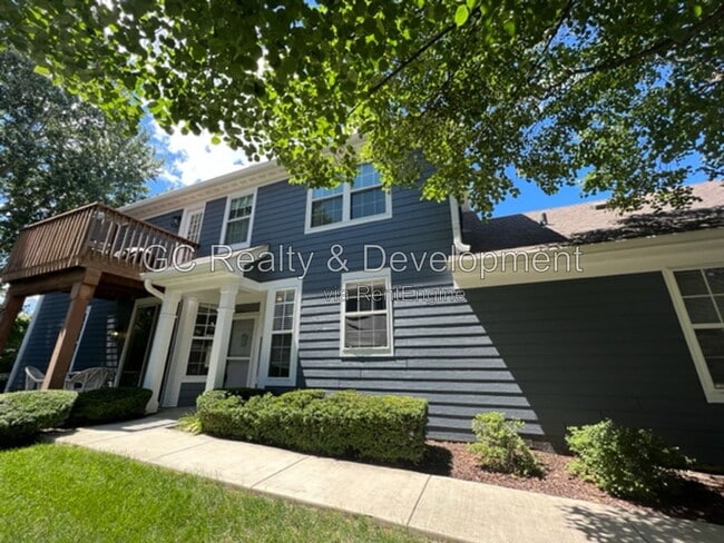 Building Photo - 159 Shorewood Dr