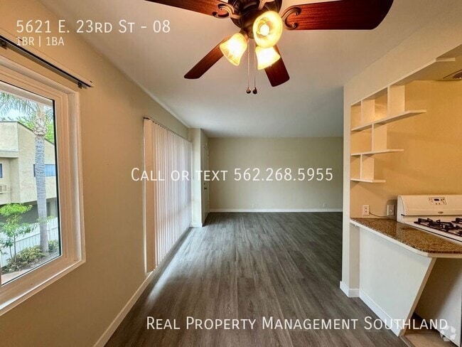 Building Photo - Beautifully Renovated 1 Bed / 1 Bath Apart... Unit 08 Rental