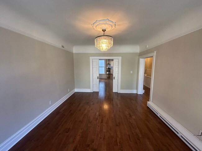 Photo - 817-821 Oak Street (7057r) Unit 819