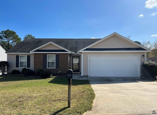 Building Photo - 120 Magnum Way