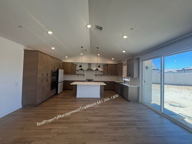 8722 Tara Ct