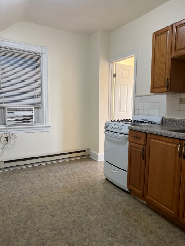 42 Highwood Terrace Unit 3