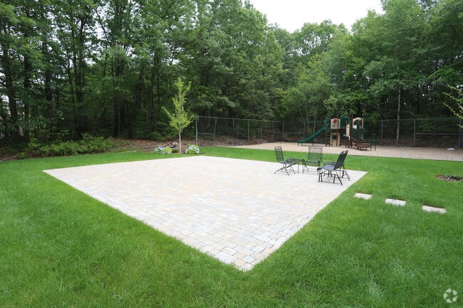 Patio - Redwood Hills