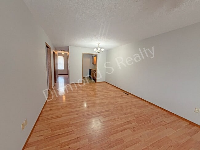 Photo - 1499 W Rainey St Unit A