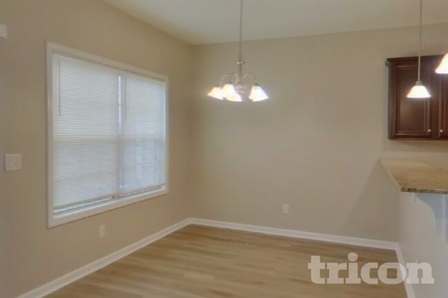 Photo - 356 Dawsons Park Dr