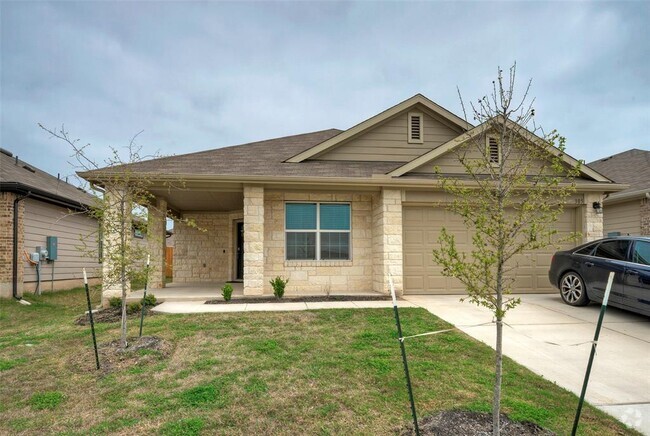 Building Photo - 305 Elm Crk Dr Rental