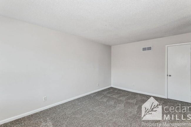 Photo - Remodeled Duplex Conveniently Located Near WSU!
