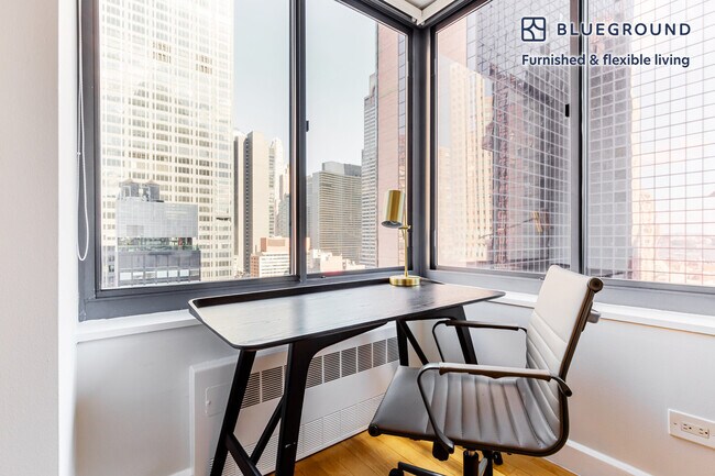 Photo - 235 W 48th St Unidad SI FL27-ID1741