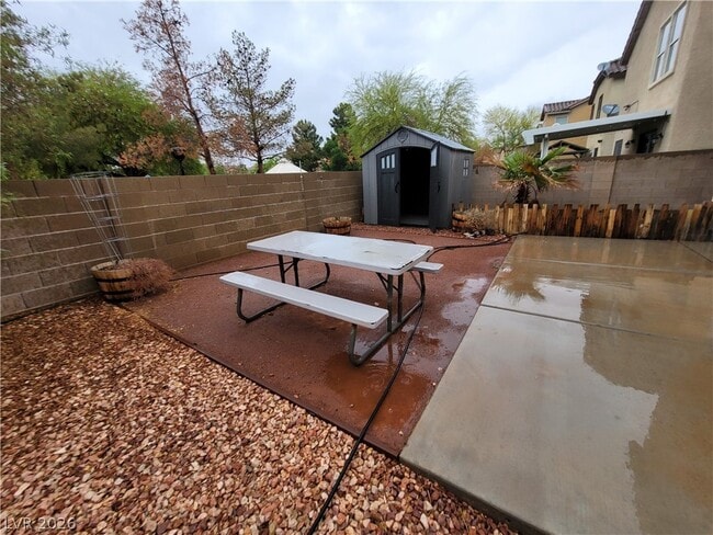 Photo - 6213 Capehart Falls St