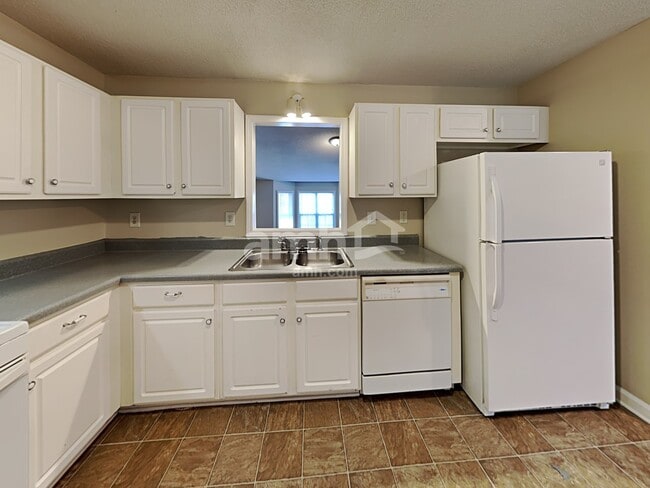Photo - 372 Emerald Pines Dr