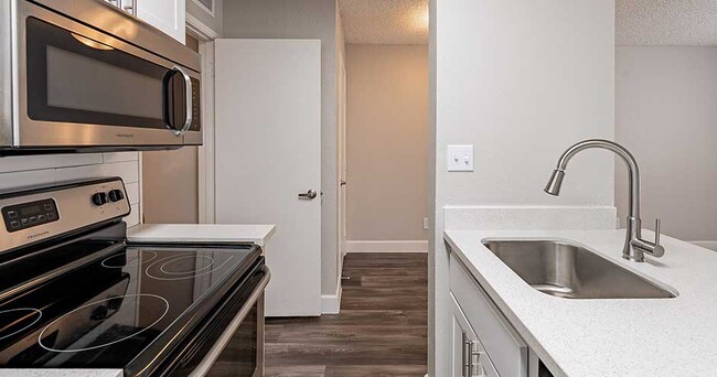 Parq on 50th Apartments
