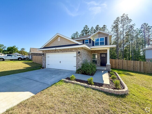 Building Photo - 4 Bedroom 2.5 Bath Home in Nautical Landin...