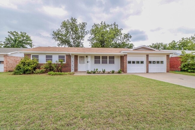 Building Photo - Cute 3 bed 2 bath!