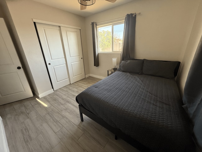 Photo - 2040 E Monte Vista Rd Unit Room 3