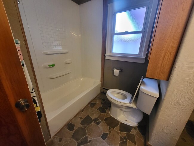 Photo - Home in Riverton