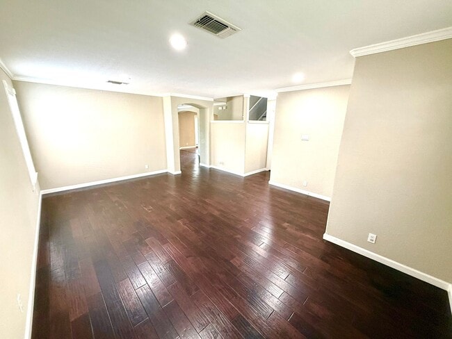 Photo - 5716 Watercress Dr