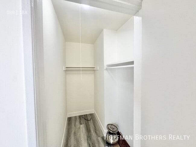 Photo - 15938 Vanowen St Unidad 11