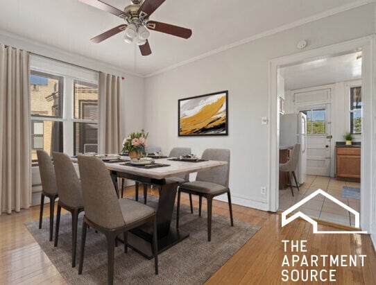 Photo - 1116 W Oakdale Ave Unit 1A