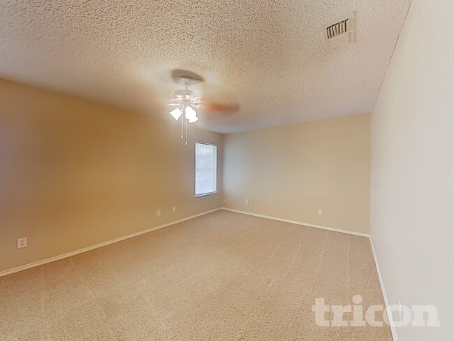 Photo - 2087 Palomino Trail