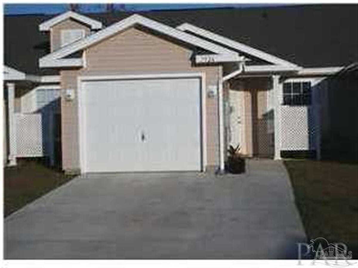 Photo - 7937 Stonebrook Dr