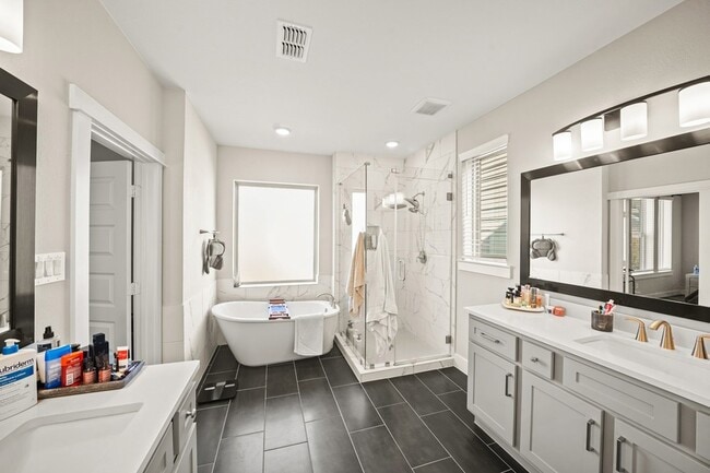 Photo - 10936 Keaton Landing Dr