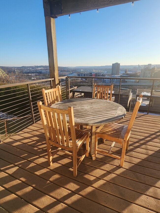 Photo - 395 Oregon St Unit 395 Oregon B