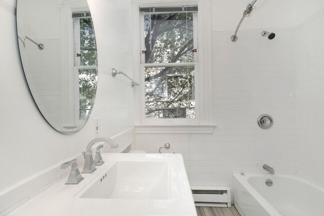 Photo - 1529 Union St Unit 1529 Union St #B - LU