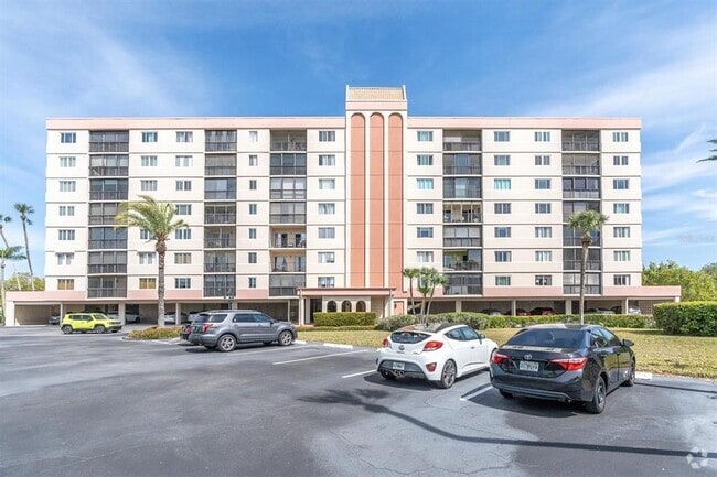 Building Photo - 19029 US Hwy 19 N Unit 9-404 Rental