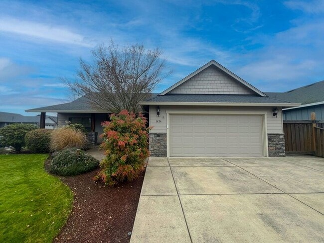 Photo - 1434 Leaf Ln