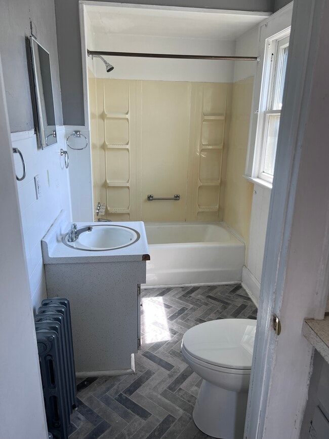 Photo - 1733 Bundy St Unidad Apartment 2