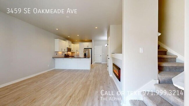 Photo - 3459 SE Oakmeade Ave