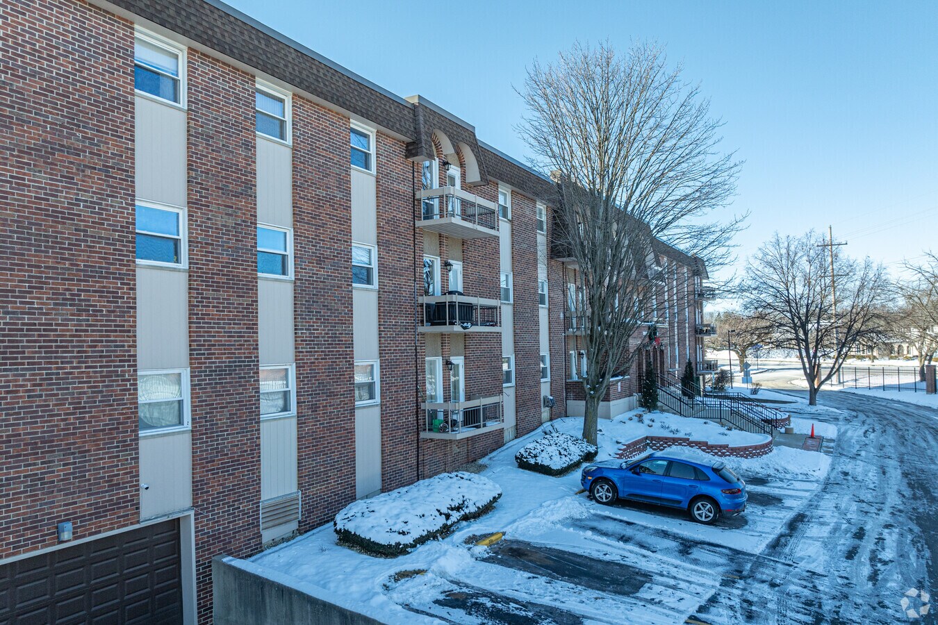 Primary Image - Darien Lake Condominiums & Townhomes