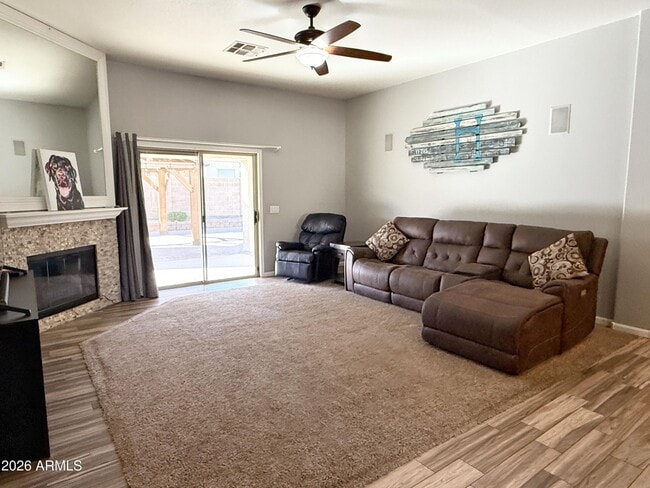 Photo - 235 E Smoke Tree Rd