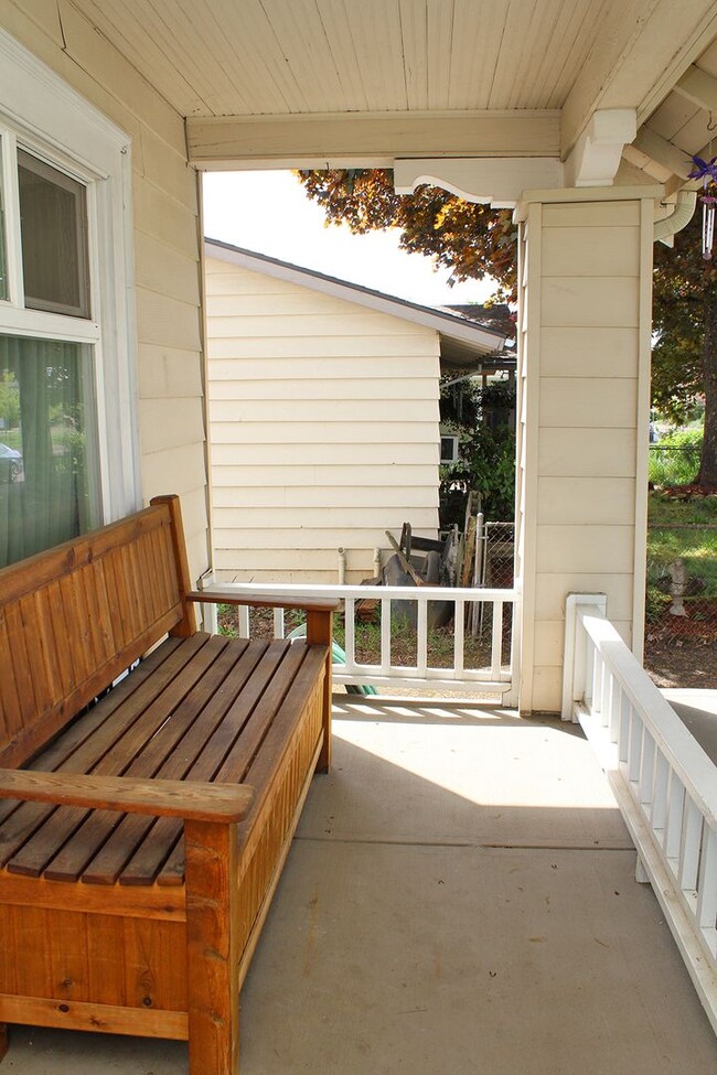 Photo - 5002 SE 97th Ave